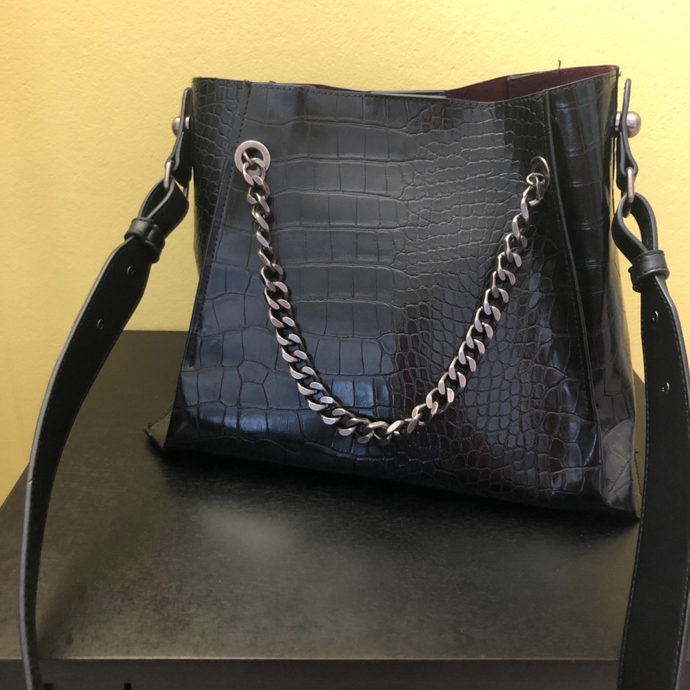 Zara Shoulder Bag